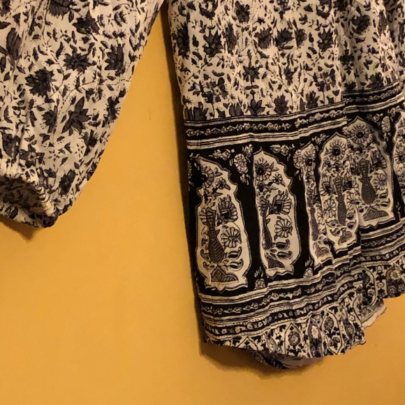 2/$15 Preloved Lucky Brand Shirt B13 - Picture 6 of 8